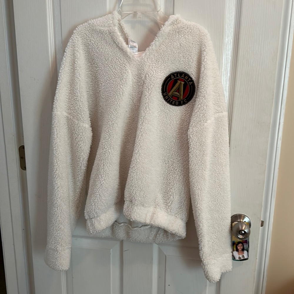Cream/White Oversized Fleece Atlanta United Sweater